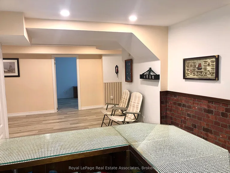 889 Bancroft Dr W #BASEMENT — Photo 15