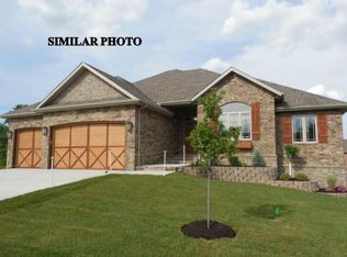 2816 S Marlborough Ave, Springfield, MO 65807