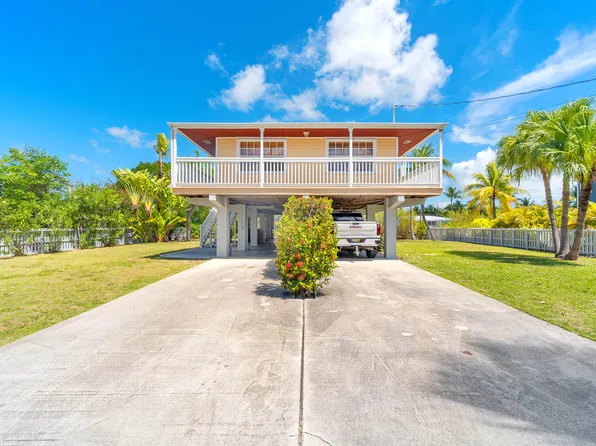 17137 Bonita Ln W, Sugarloaf Key, FL 33042