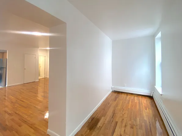 2018 3rd Avenue image 8 of 20