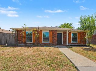 8810 Miami Dr, Rowlett, TX 75088