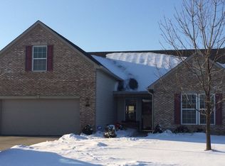4540 W Bradford Ct, New Palestine, IN
