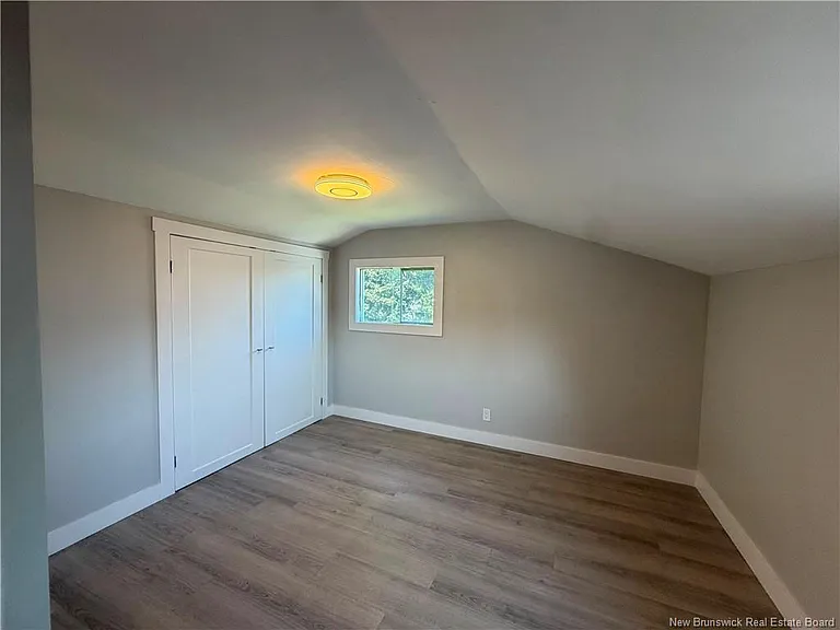 91 Purdy Ave — Photo 15