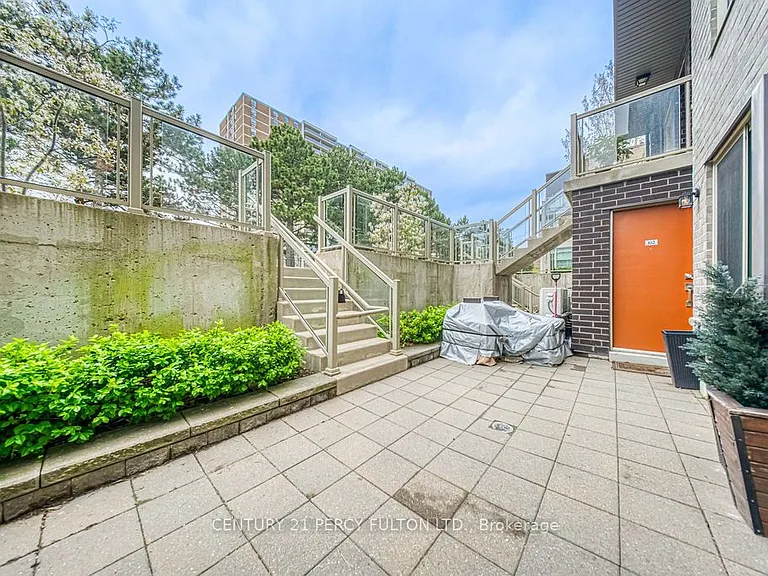 3 Applewood Ln W #103 — Photo 30