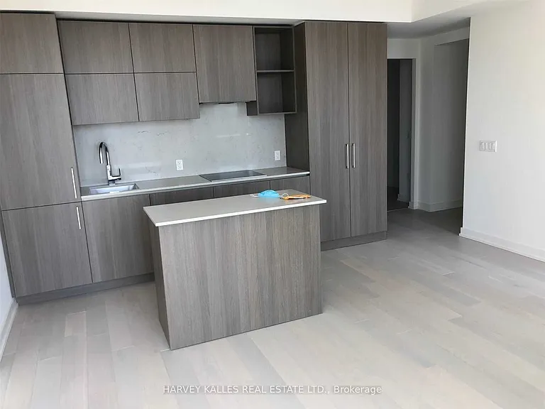 1 Yorkville Ave #2805 — Photo 3