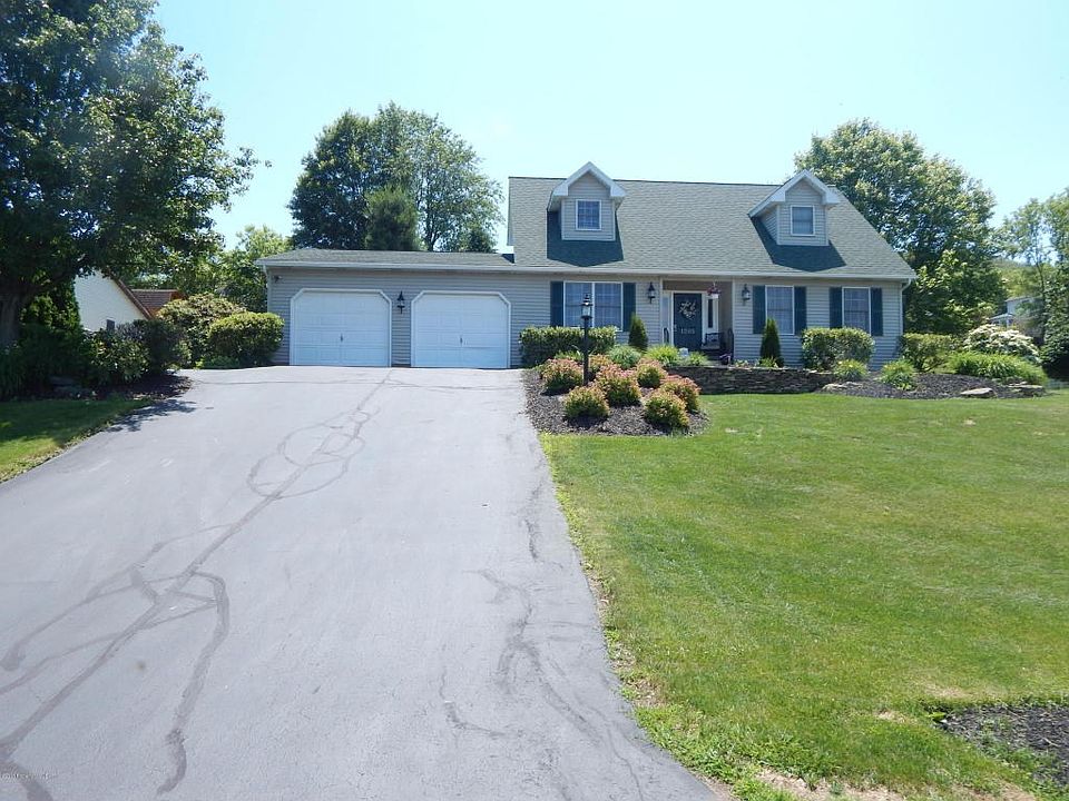 1265 Oak Drive, Shavertown