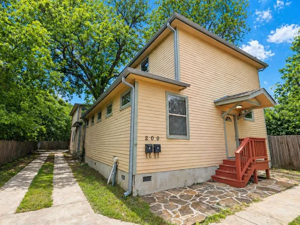 200 W North Loop Blvd #A, Austin, TX 78751