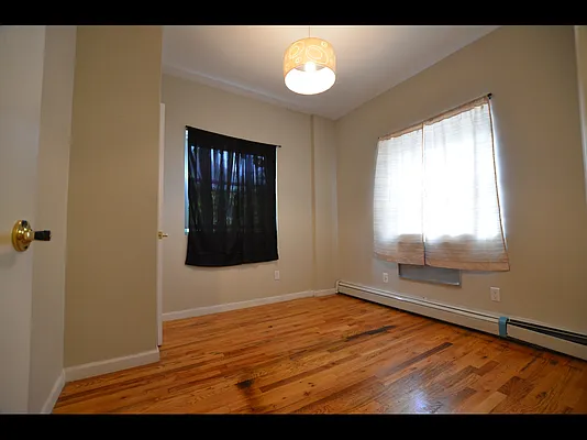 Rented by Miron Realty Group | media 5