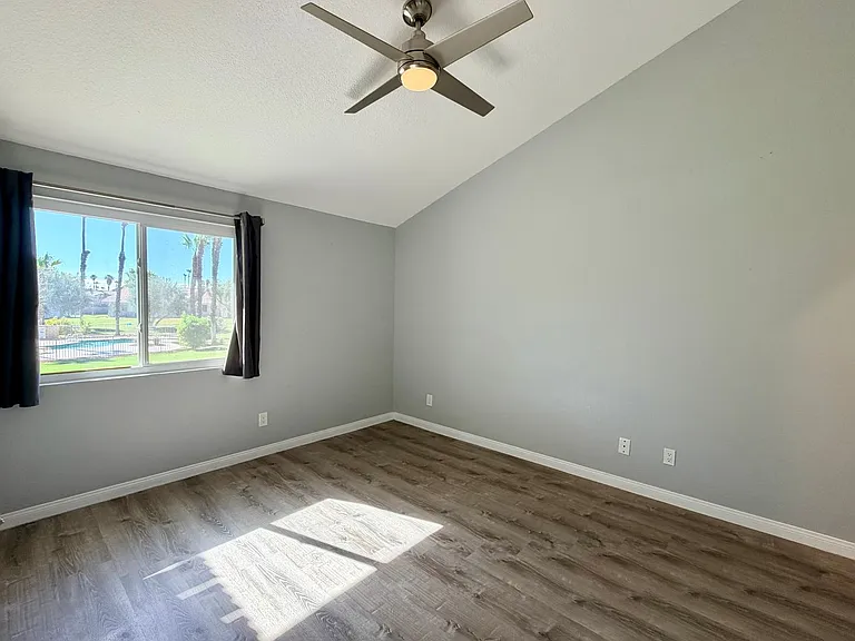 44380 E Sundown Crest Dr — Photo 8