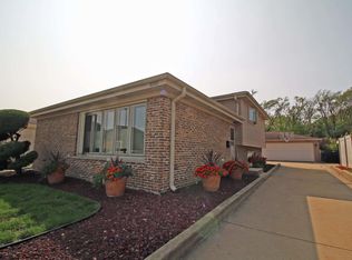 6000 Ruby St, Rosemont, IL 60018