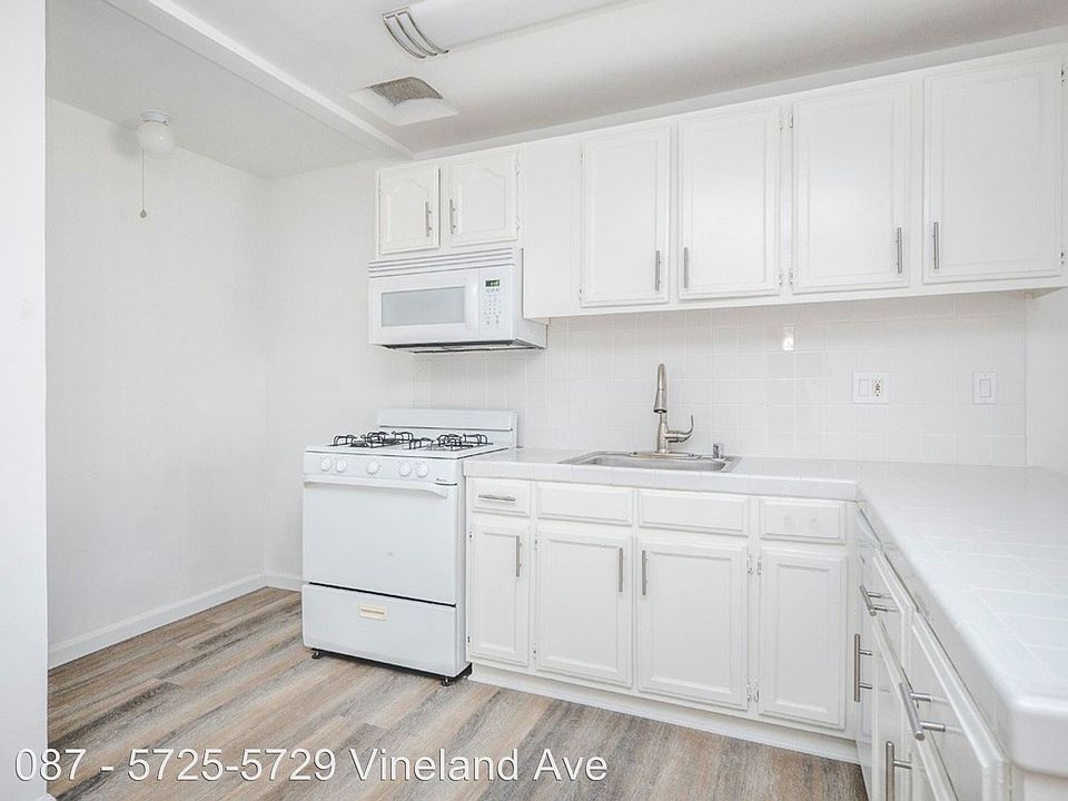 1st image of 5729 Vineland Ave 2908-apt 29-08