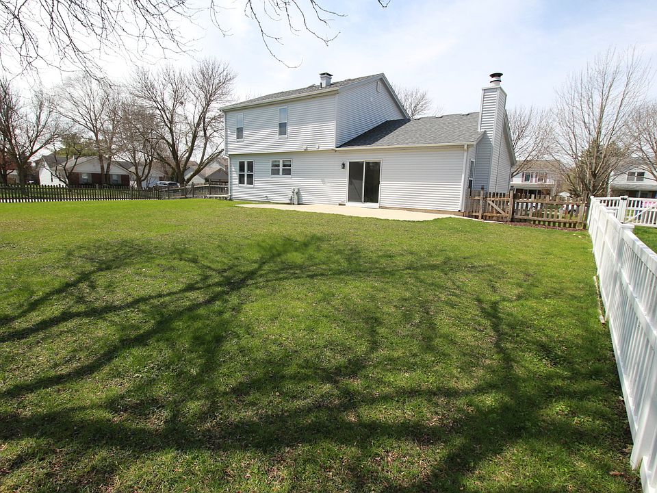 2nd image of 2332 Hartford Ct