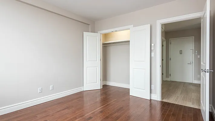 Rented by Nooklyn NYC LLC | media 41