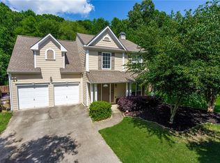 1092 Dalesford Dr, Alpharetta, GA 30004