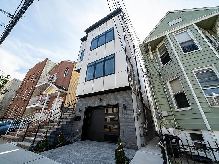 159 Hopkins Ave #1 — Photo 21