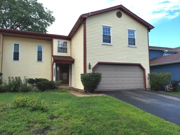 1618 Estate Cir, Naperville, IL 60565