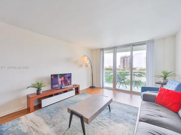 19370 Collins Ave APT 622, Sunny Isles Beach, FL 33160