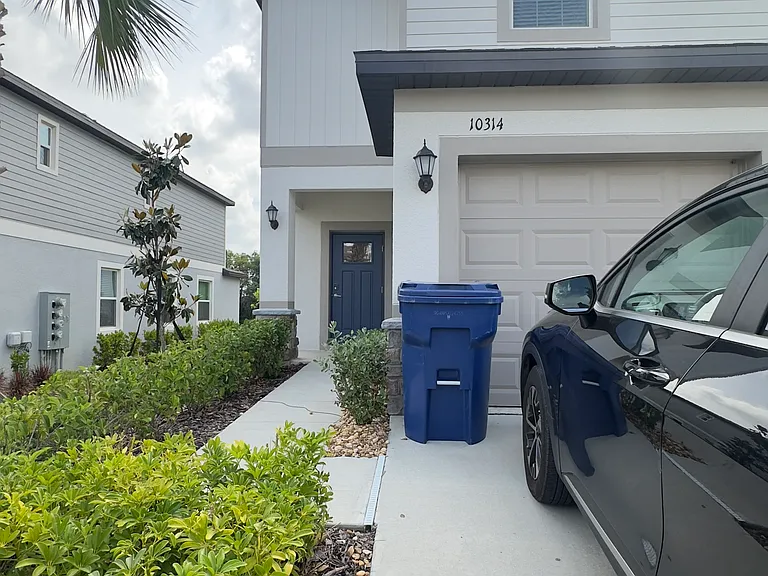 10314 Trumpet Honeysuckle Way — Photo 1
