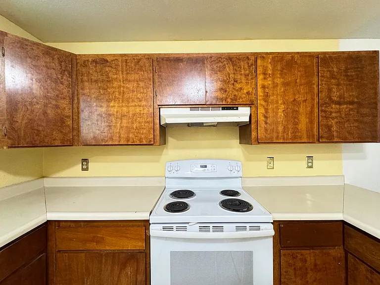 2148 Primrose Dr #6 — Photo 10