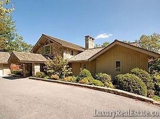 178 White Squirrell Ln, Brevard, NC 28712