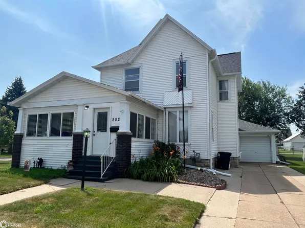 802 W Linn St, Marshalltown, IA 50158