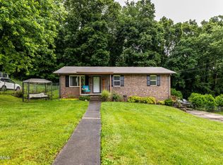 5617 NW Ridgetop Rd, Knoxville, TN 37921