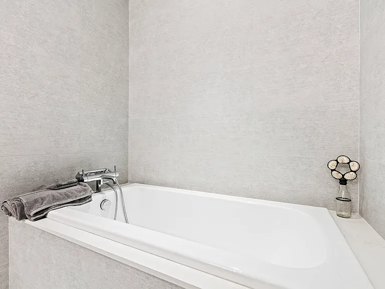 30 Melrose Ter #408 — Photo 15