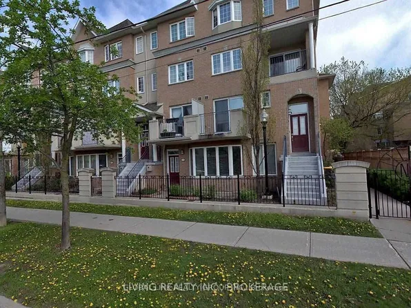 707 Grandview Way, Toronto, ON M2N 6V5