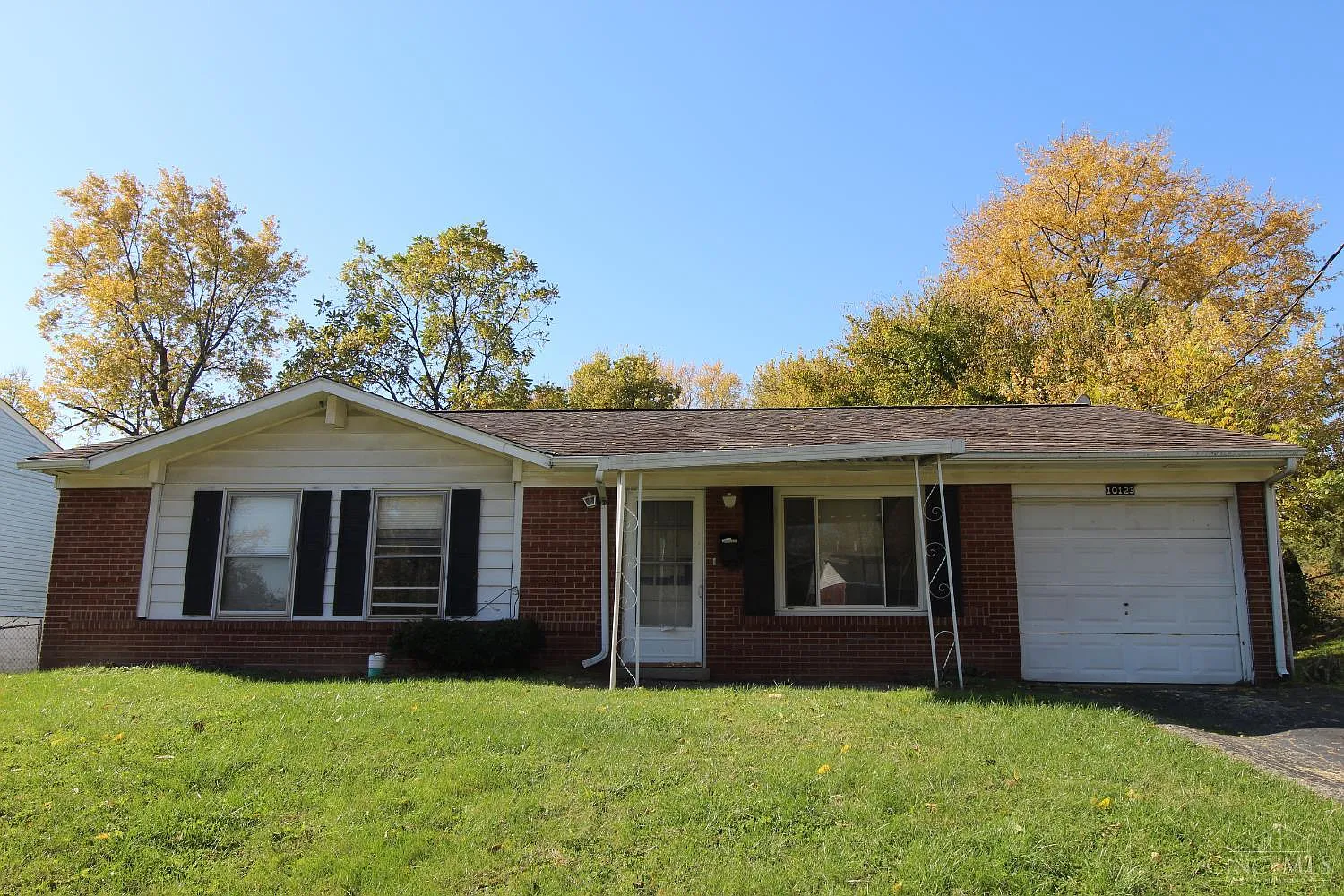 10123 Manistee Way photo 1