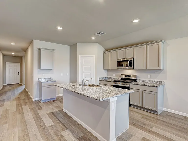 4109 Sara Park Dr — Photo 8