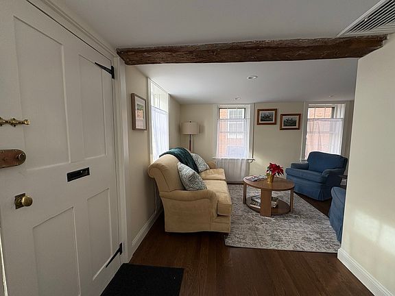 5th image of 5 Lexington Rd