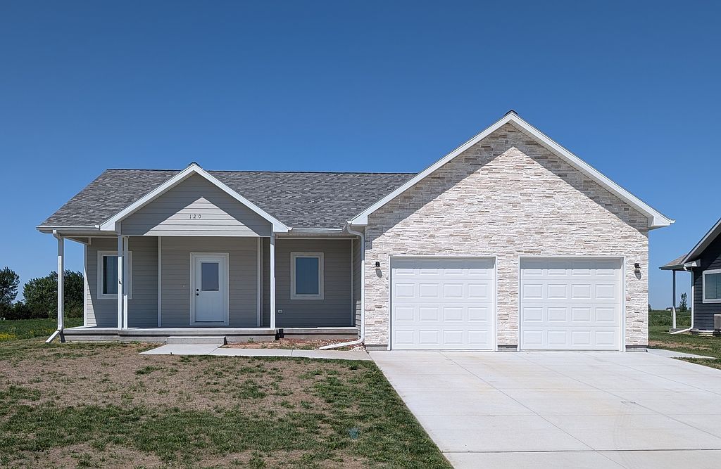 120 Revere Cir - Property Image