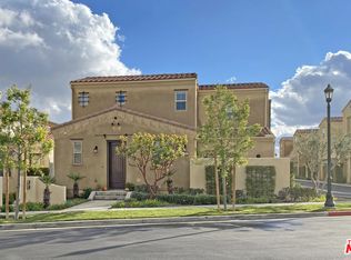 20300 Pienza Ln, Northridge, CA 91326