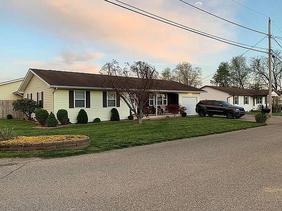 4th image of 306 Wildwood Dr
