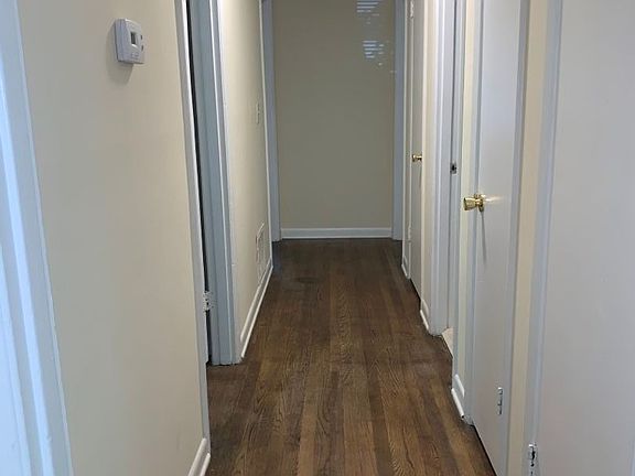 5th image of 5 Elaine Dr