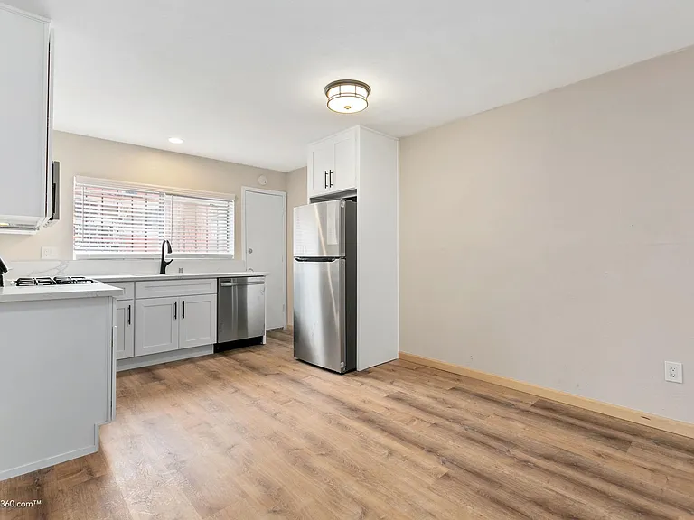 3647 Fairmount Ave #C — Photo 5