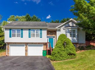 1595 Sleepy Hollow Rd, Christiansburg, VA 24073
