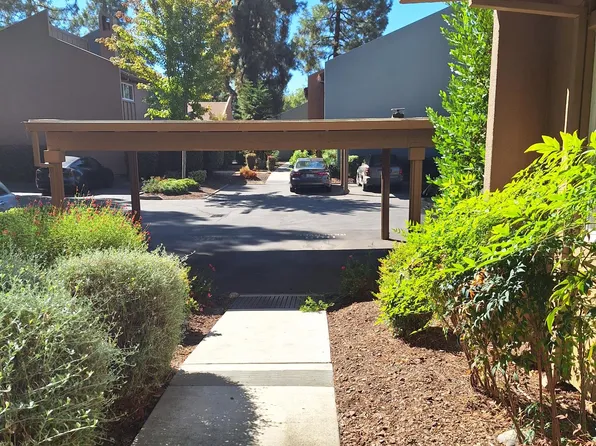 2007 Alta Loma St, Davis, CA 95616