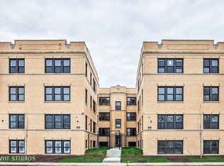 1010 S 1st Ave #201, Maywood, IL 60153