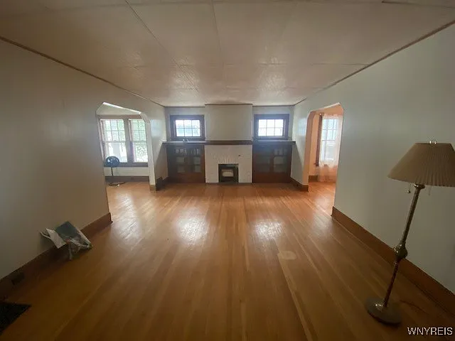 27 Henley Rd #LOWER — Photo 6