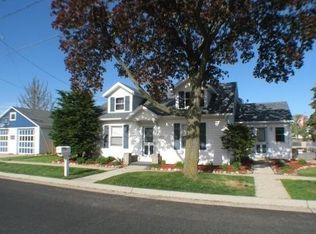 407 N Water St, Watertown, WI 53098