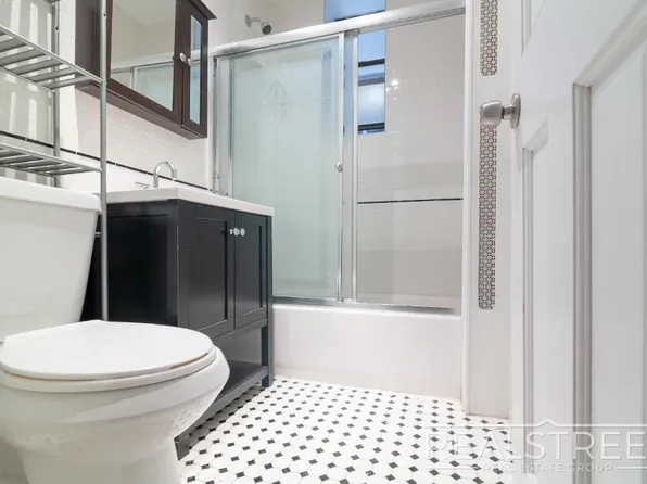 141 Joralemon Street image 5 of 7