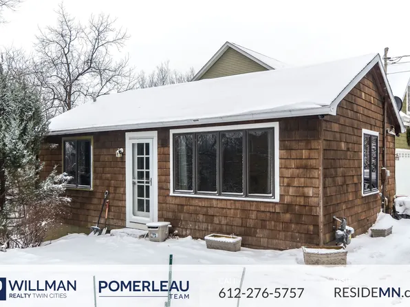 5129 Waterbury Rd, Mound, MN 55364