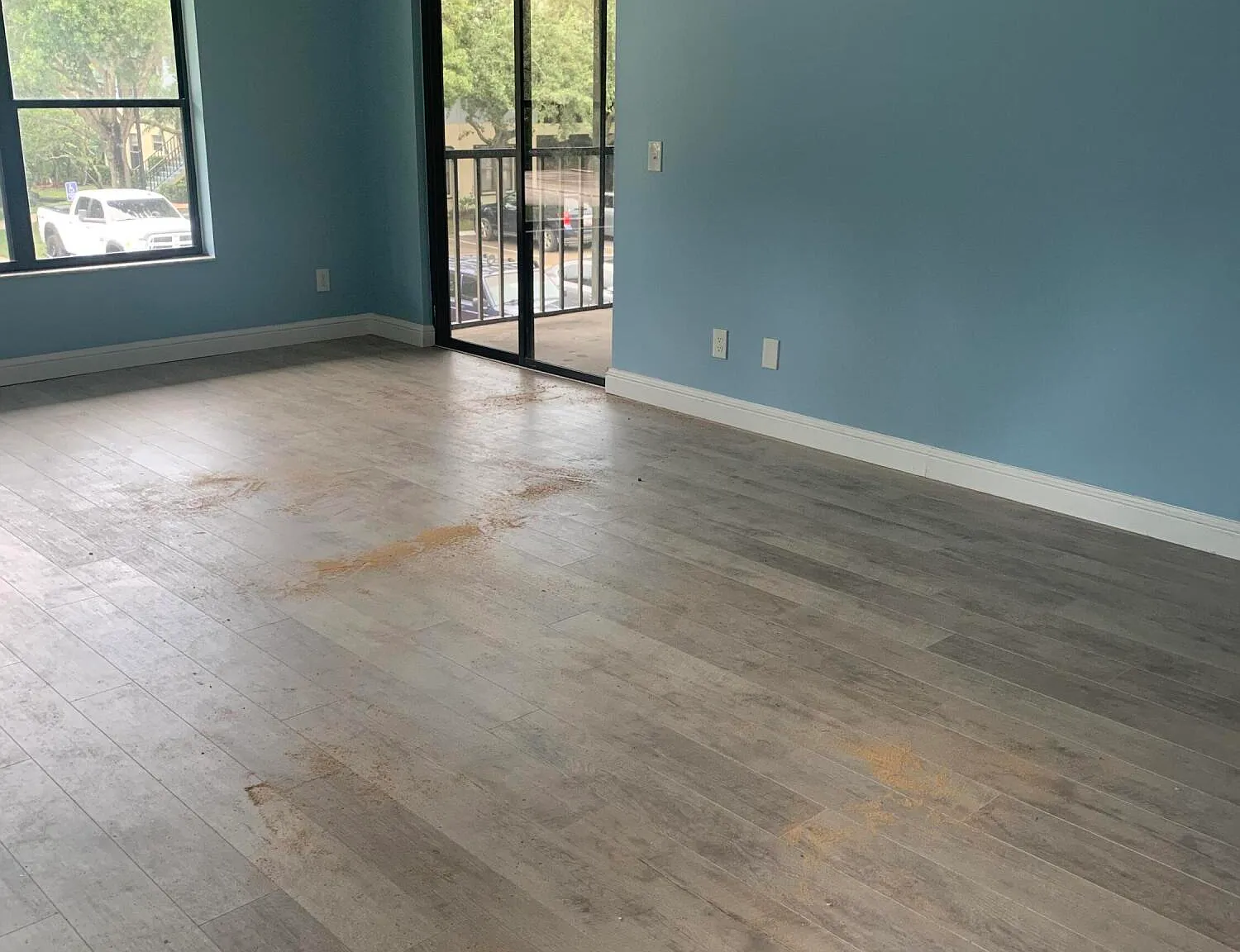 2 bed, 2.0 bath, 969 sqft, $1,690 — Photo 4