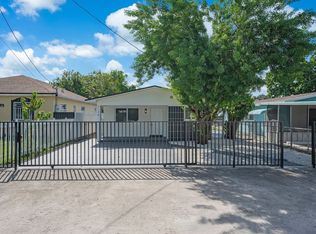 2148 NW 48th St, Miami, FL 33142