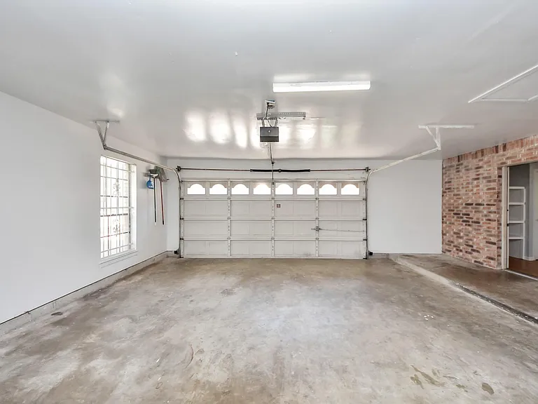 16006 Autumn Falls Ln — Photo 41