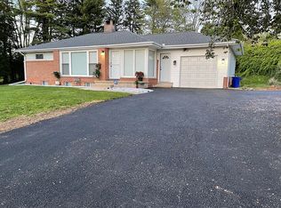 2059 Chancellor Rd, York, PA 17403