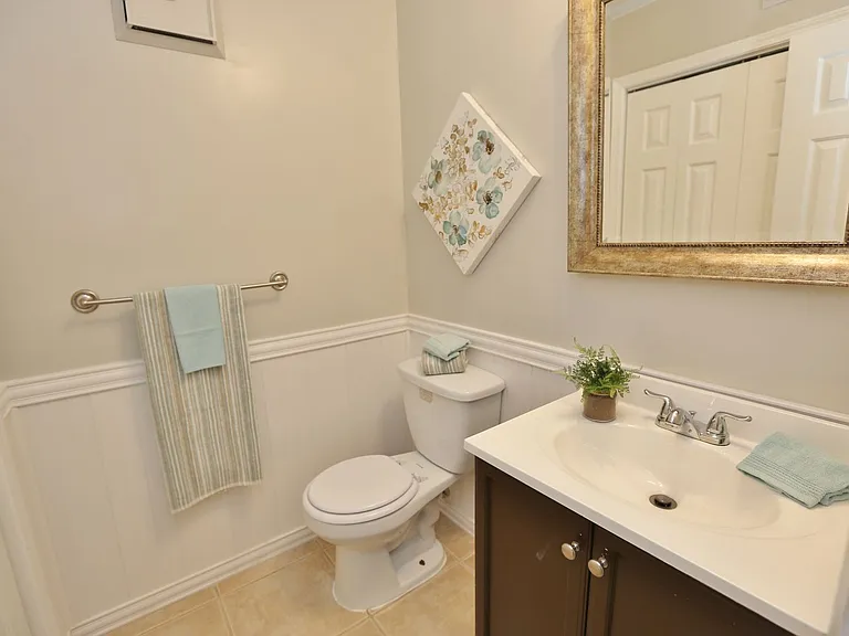 1207 Captain Adams Ct — Photo 17