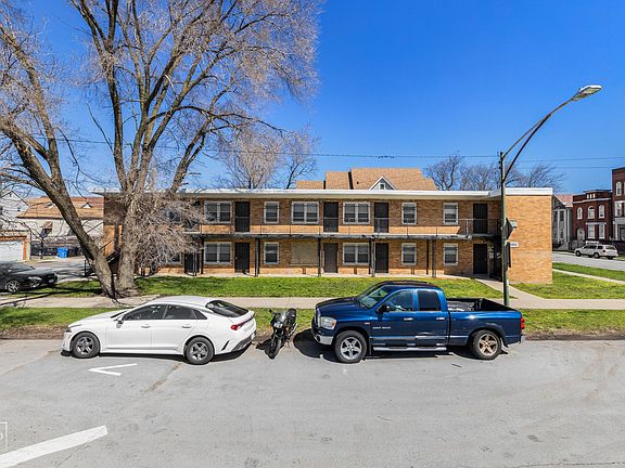 3rd image of 2920-2922 E 90th St #4777