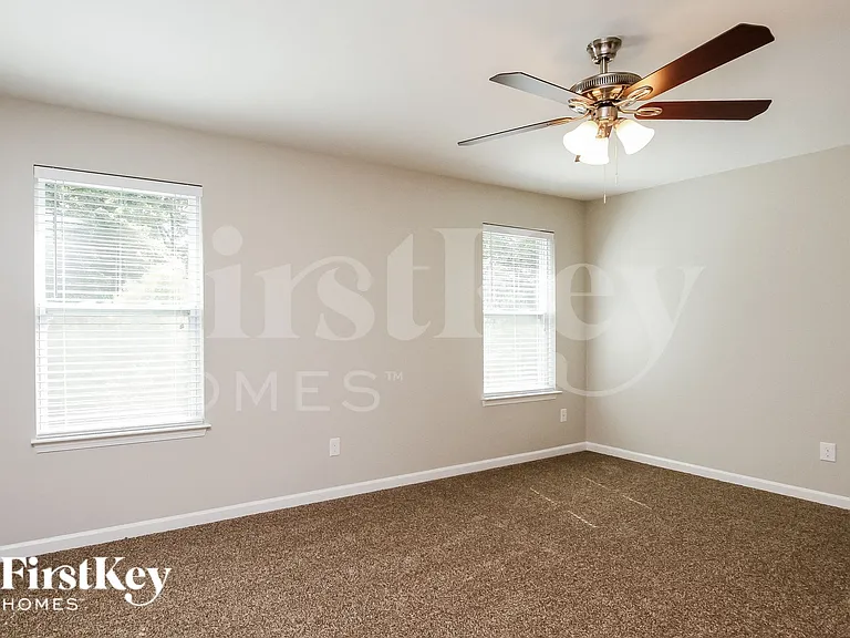 148 Jobe Dr — Photo 12